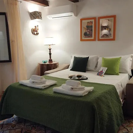 Cortile Di Apartamento